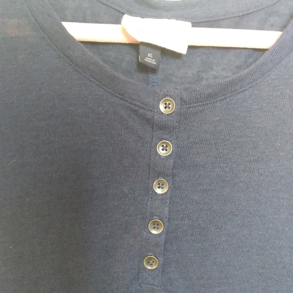 Universal Thread Navy Blue Linen Blend Short Sleeve Henley Top Size XS - Picture 5 of 8